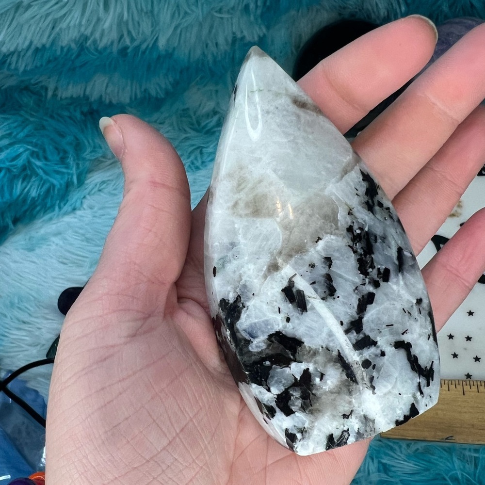 RAINBOW MOONSTONE CRYSTAL POINT